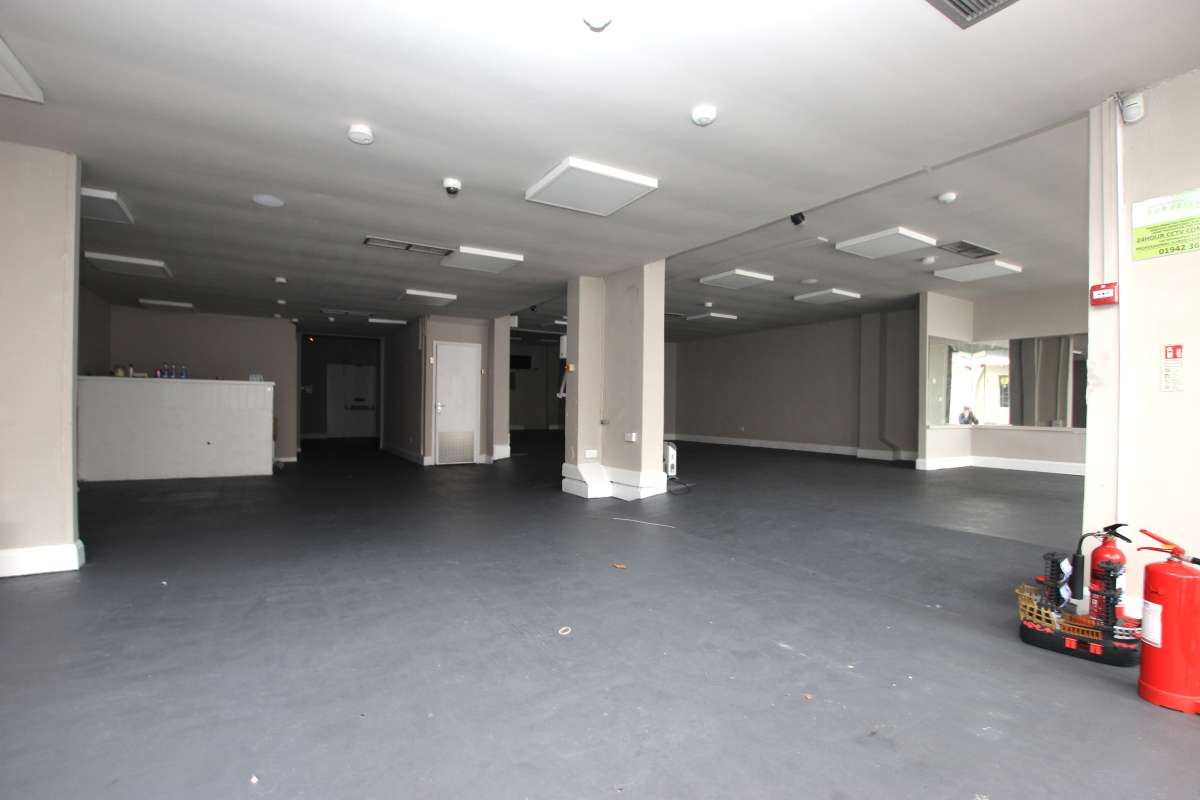 Retail/Shop in Grantham - photo 2