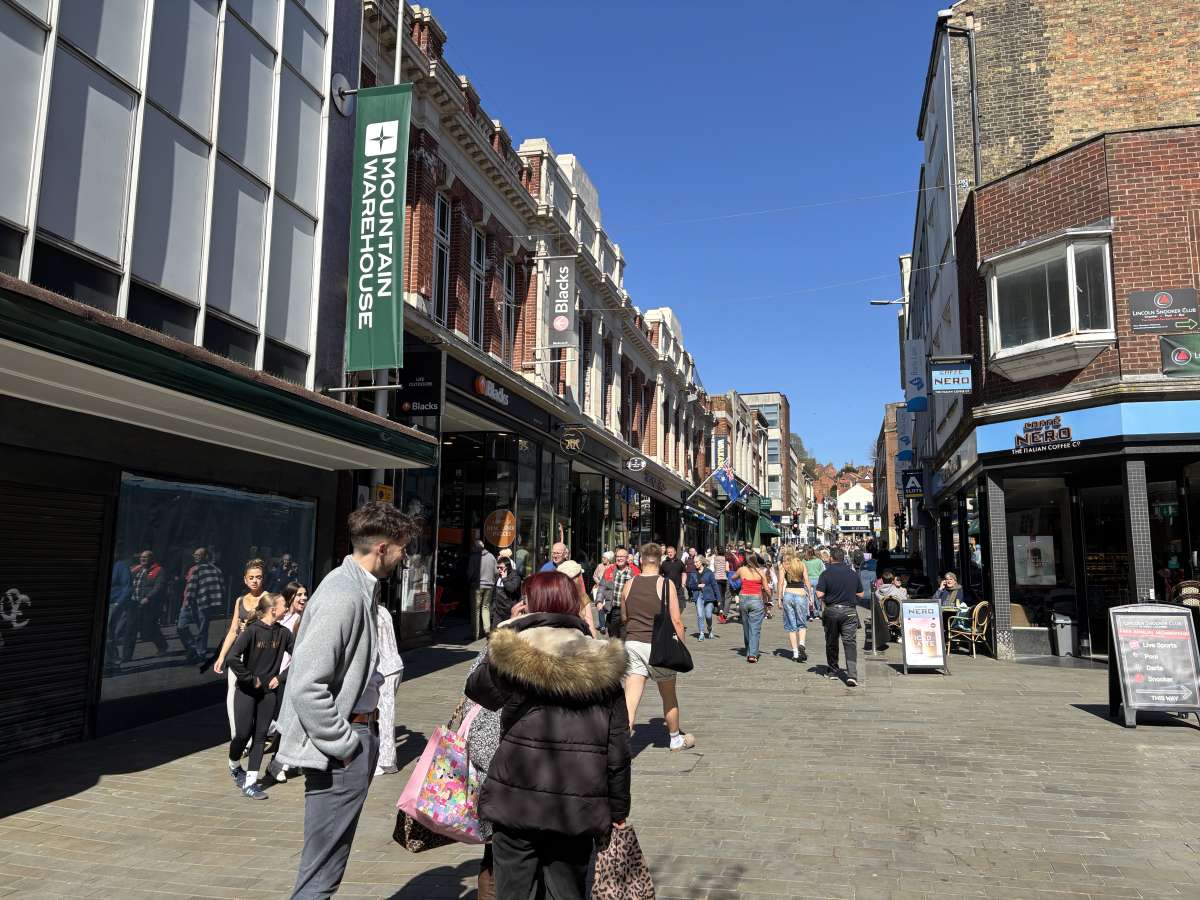 Retail/Shop in Lincoln - photo 4