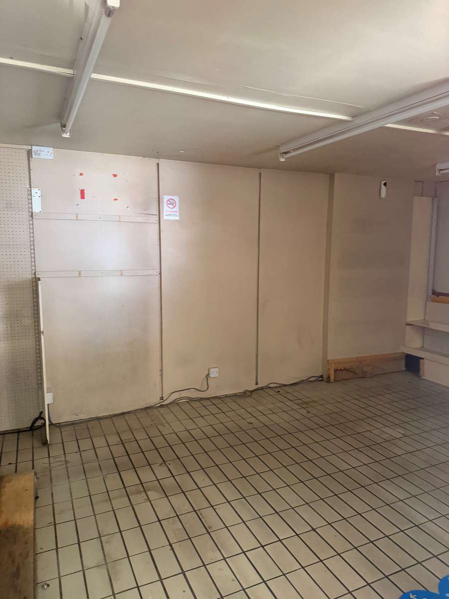 Retail/Shop in South Shields - photo 3