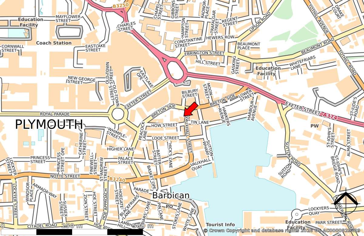 Retail/Shop in Plymouth - photo 2