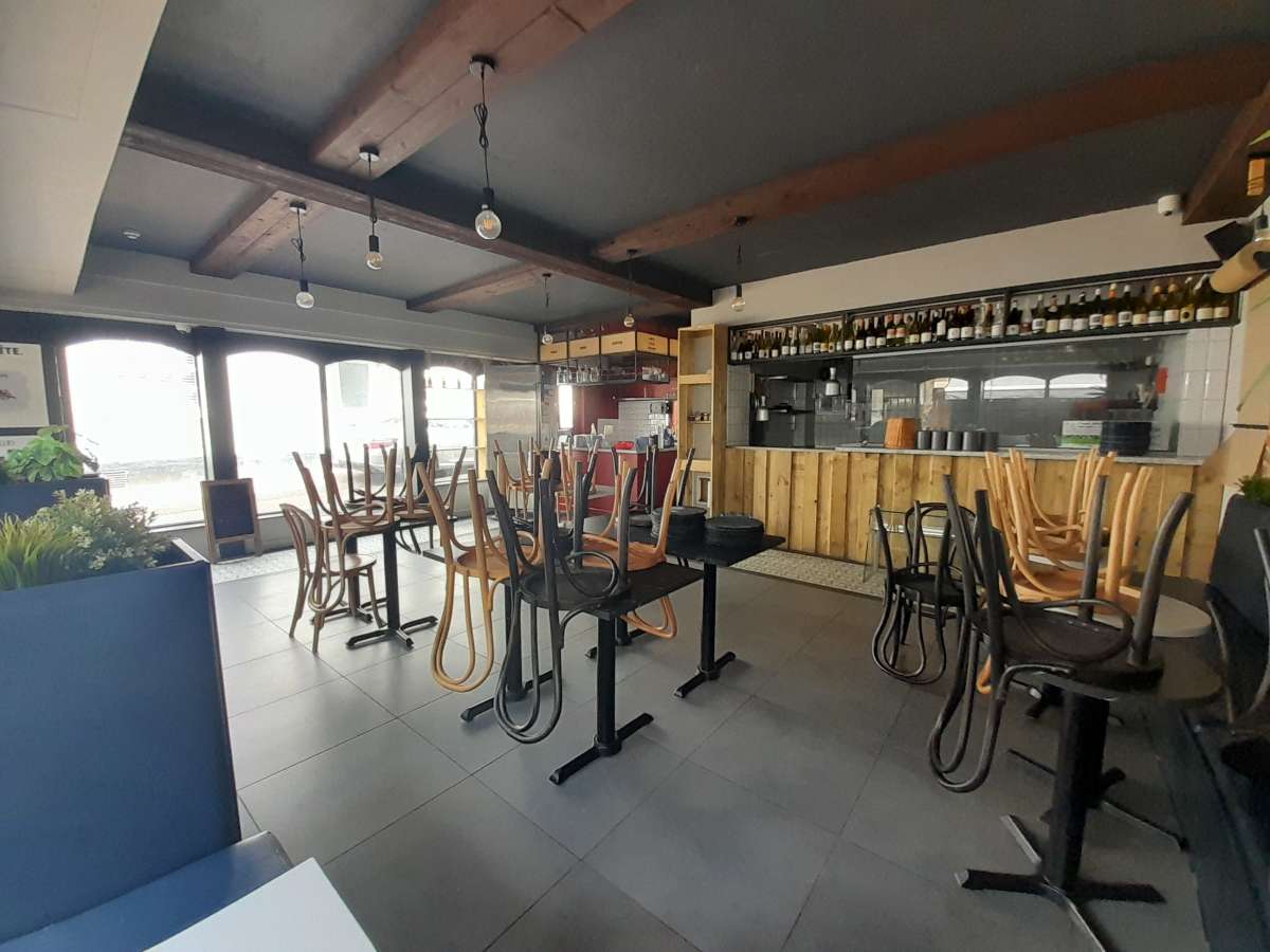 Retail/Shop in Saffron Walden - photo 2