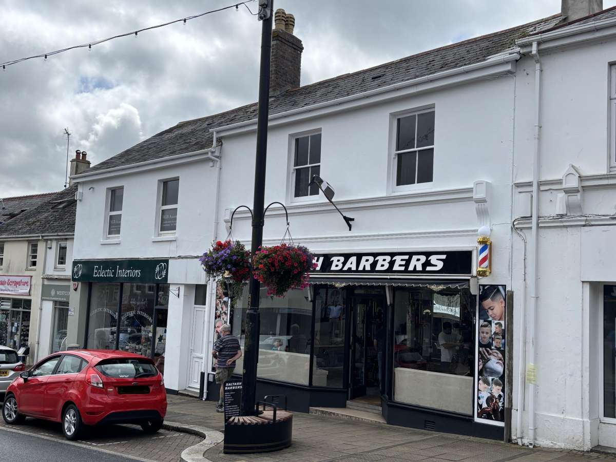 Retail in Saltash