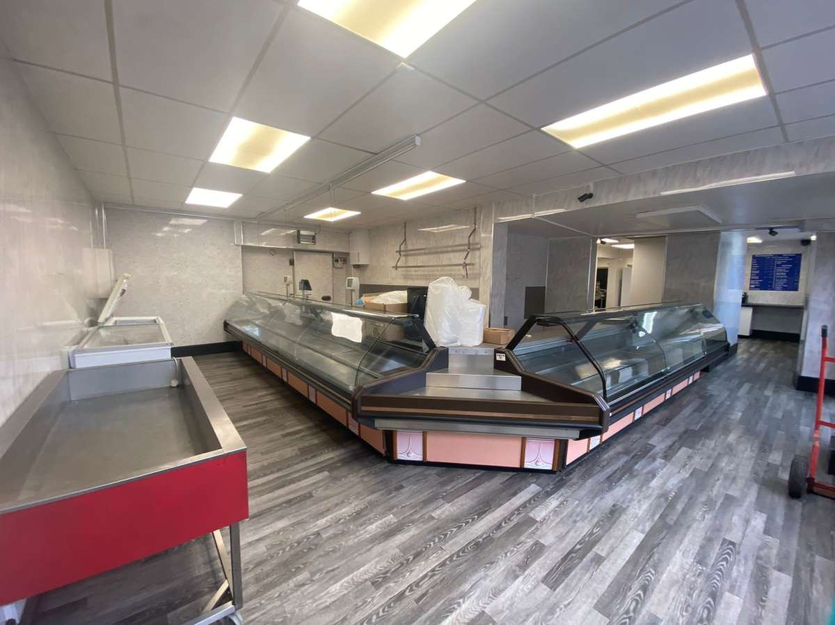 Retail/Shop in Norwich - photo 2