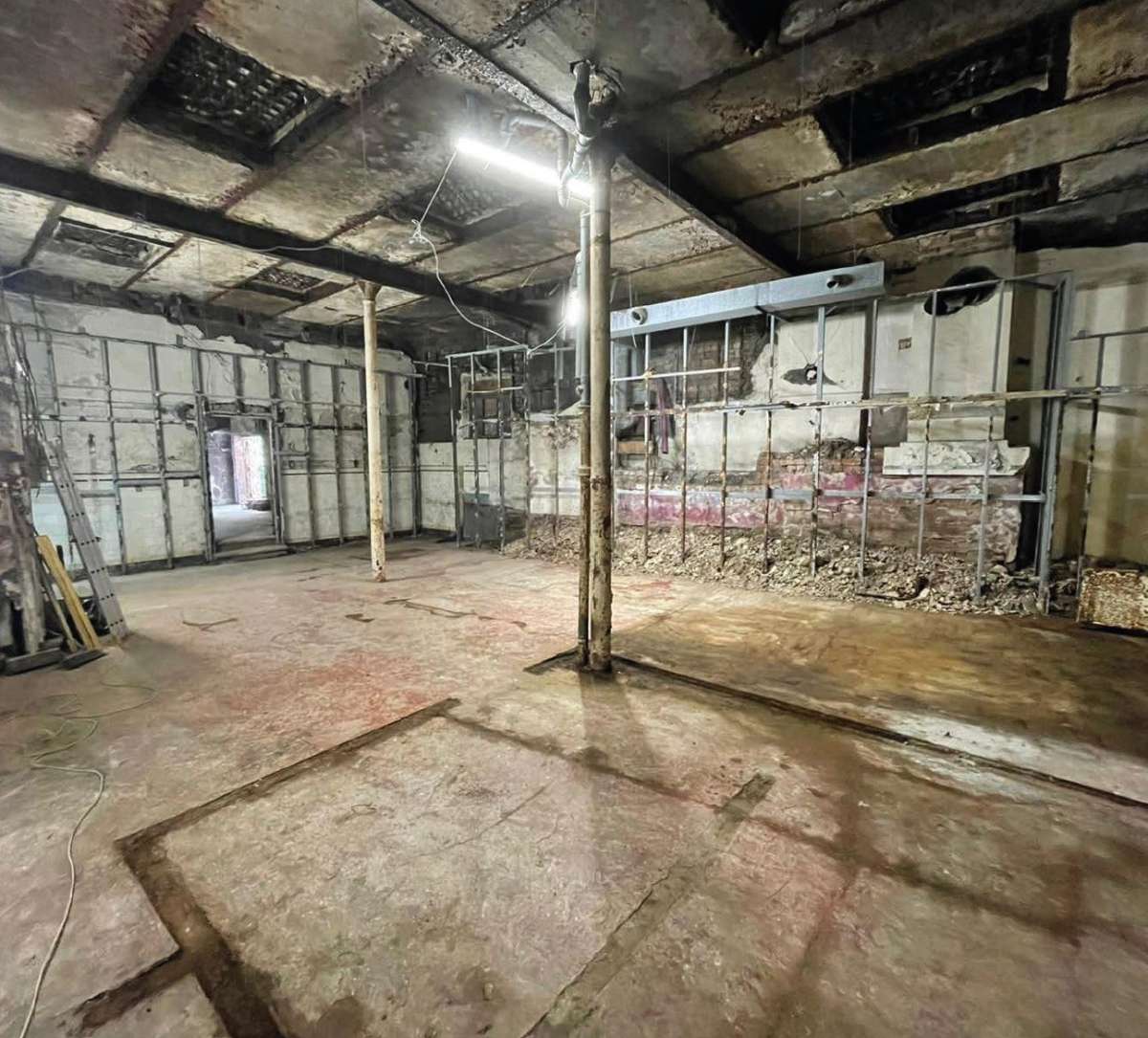 Retail/Shop in Glasgow - photo 2