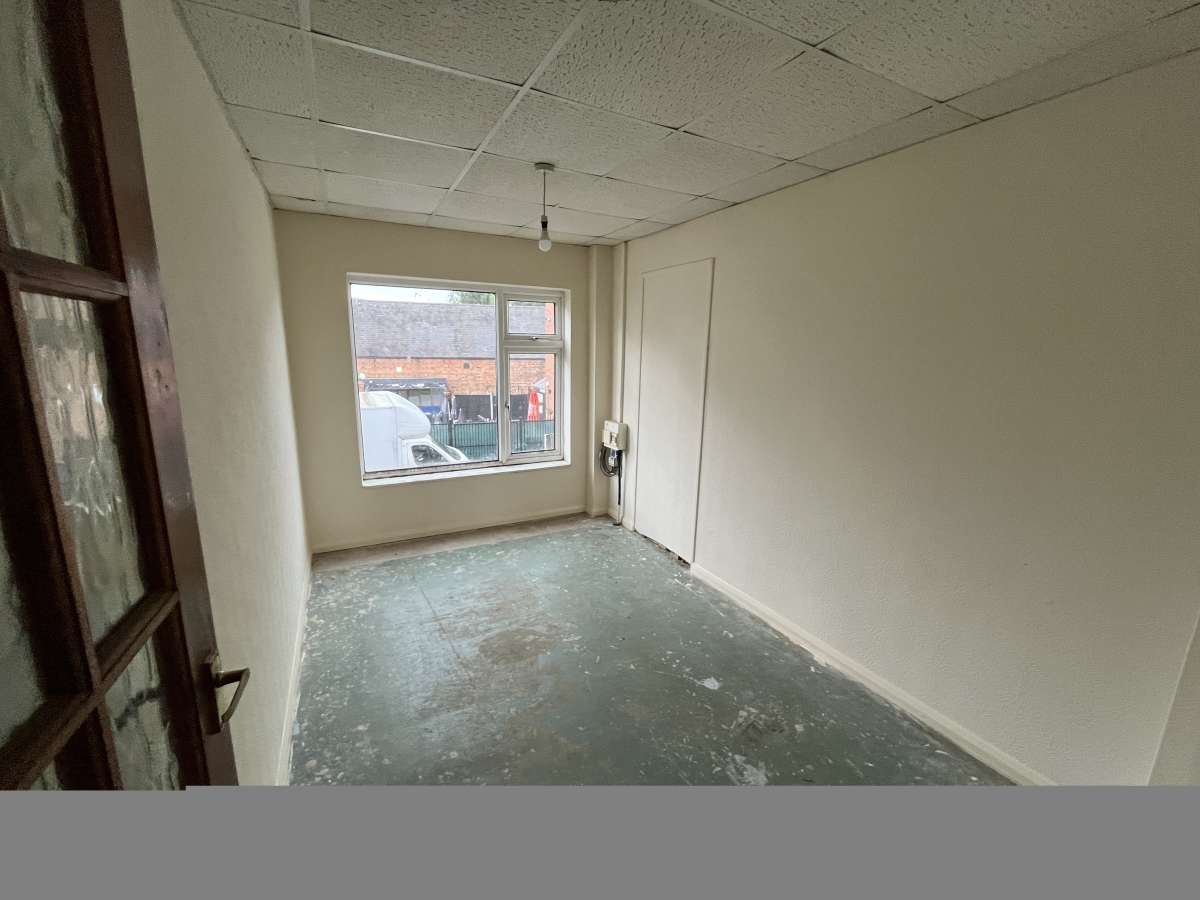 Retail/Shop in Loughborough - photo 4