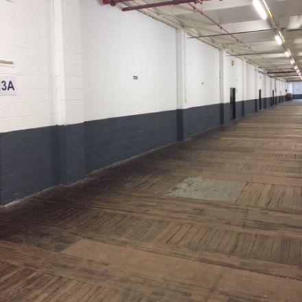 Retail/Shop in Rochdale - photo 2