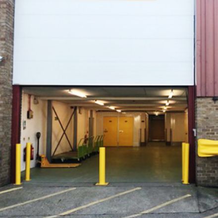 Industrial Unit in Walton on Thames - photo 2