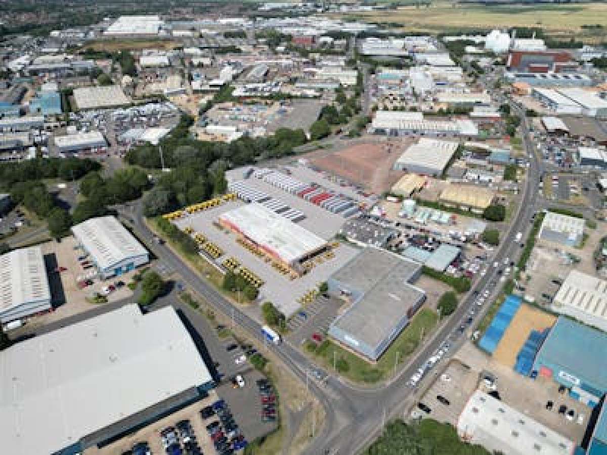 Storage in Peterborough - photo 3