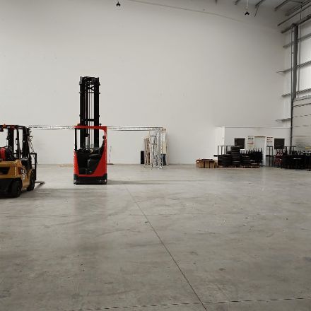 Storage in Uxbridge - photo 2