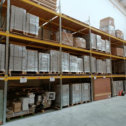Storage in Uxbridge - photo 3